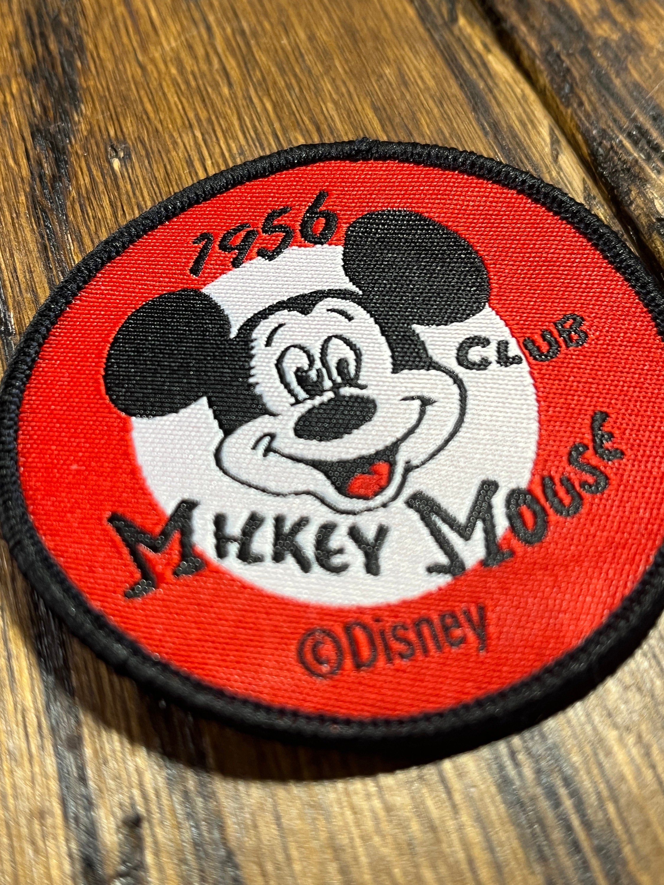 😎😎 Mickey Mouse Iron On Patch Disney 2-1/4 x 3-5/8