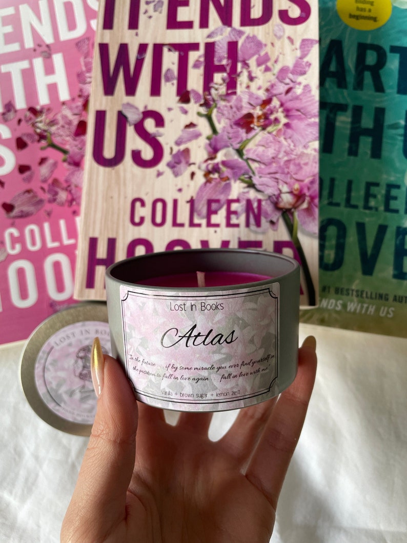LostInBooksAU Atlas Candle - Thumbnail 4