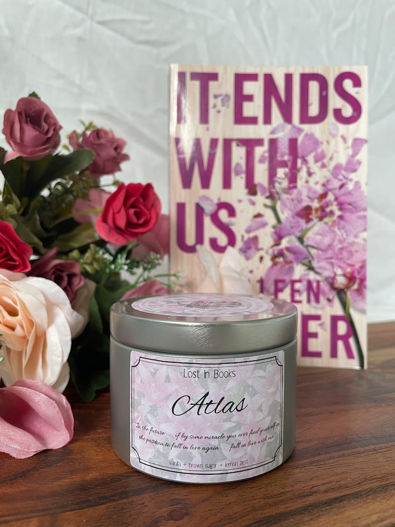LostInBooksAU Atlas Candle - Thumbnail 3