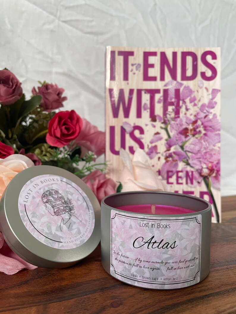 LostInBooksAU Atlas Candle