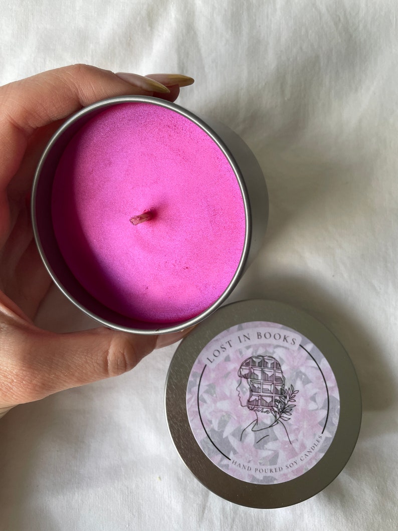 LostInBooksAU Atlas Candle - Thumbnail 2