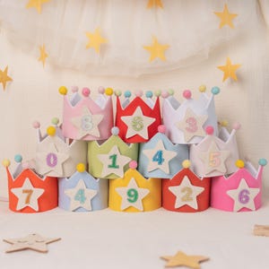 Corona di lino personalizzata con stelle e numeri colorati per bambini e compleanni, regali personalizzati, ricordo per la festa del 1° compleanno, occasioni speciali