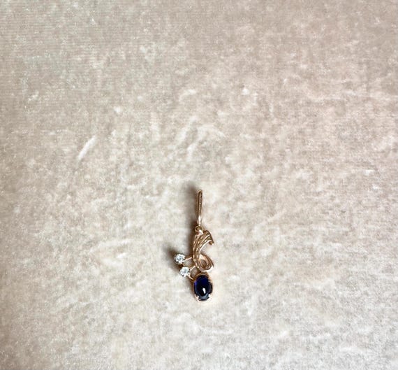 14K Gold Cabochon Sapphire Pendant Natural Sapphire