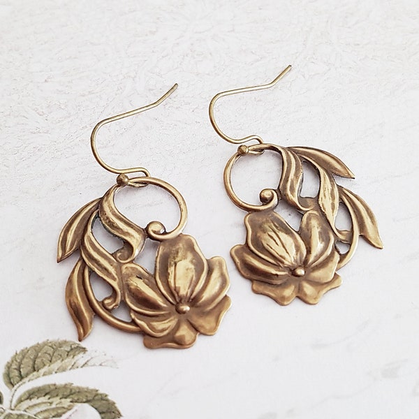 Art Nouveau Flower Earrings in Antique Brass, Vintage Jewelry, Leaf Earrings, Arts and Crafts, Bronze or Surgical Hooks or Screw Clips