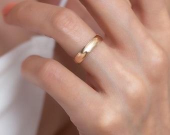 Aliança de casamento clássica em ouro maciço 14k com cúpula de 4 mm / Anel de ouro simples para casais / Aliança simples masculina e feminina / Presente significativo para ela