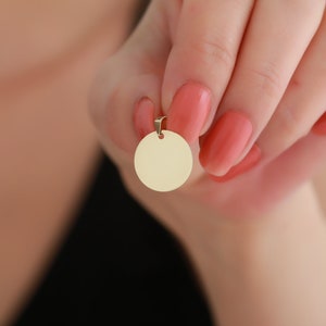 14K Solid Gold Round Plate Pendant / Gold Circle Pendant / Minimalist Pendant