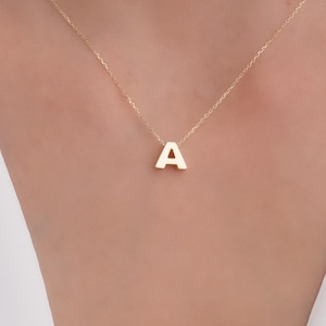 Colar inicial delicado de ouro maciço 14K/colar com pingente de letra 3D/colar com pingente de letra personalizado/presente de aniversário minimalista/colar em camadas