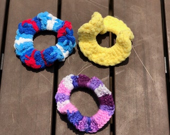 PDF Pattern ONLY!! Hair Scrunchies Pattern!! Ruffle Hair Scrunchies!! Easy Beginner Crochet Pattern!!