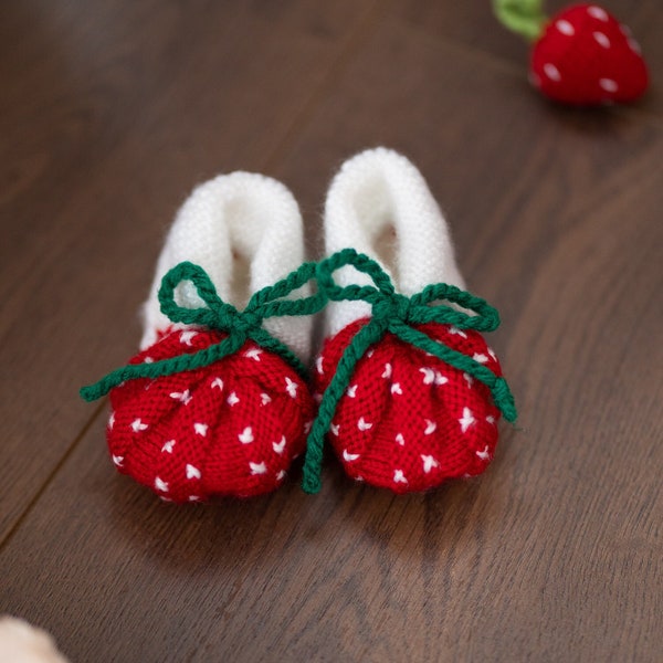 Knit Bootie Kids Baby Shoes, Handmade Stocking Strawberry Socks Crib Boy Bootee, Baby shower newborn gift, clothes for girl boy Warm Outfit