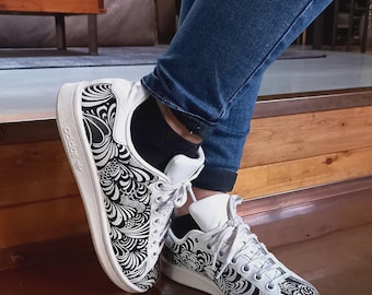 Scarpe personalizzate decorate a mano
