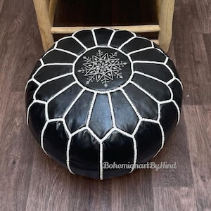 Noir en blanc Pouf Marocain Cuir; Pouf Ottoman, pouf marocain, décoration boho, pouf, pouf berbère marocain, tabouret ottoman fait main