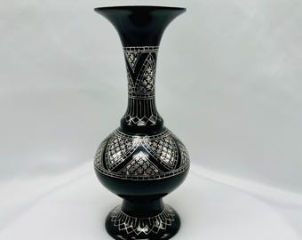 Handmade Persian Vase | Home Décor | Etched Handicraft | Collectable | Bidriware Sterling Silver inlay
