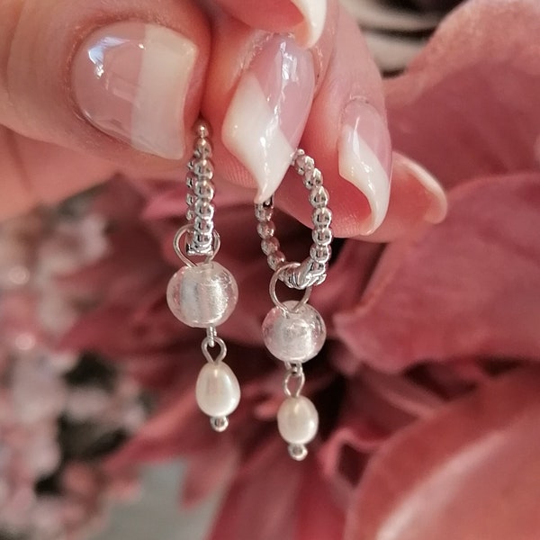 Perlen Klappcreolen aus Edelstahl in Silber
