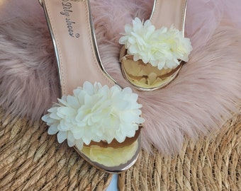 Pinces à chaussures pompons crémeux, pinces à chaussures fleur, fleurs en mousseline de soie, pompons, pivoine, fleurs de tulle, chaussure de mariage, pinces à chaussures de mariée