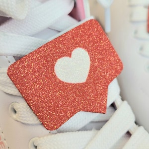 Valentinstagsgeschenk, Social Media Schuhclips, Valentinstagsgeschenk, Glitzerherz, Schuhclips, Herz Schuhclips, Rockabilly Love, Hochzeitsschuh Bild 9