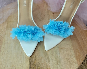 Pastel blue Pom Pom Shoe Clips, Flower Shoe Clips, chiffon flowers, pom poms, Blue peony, Tulle flowers, wedding shoe, bride shoe clips