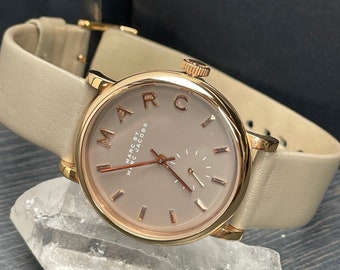 Vintage Marc Jacobs Rose Gold Watch, Beige Leather Band  display picture 3