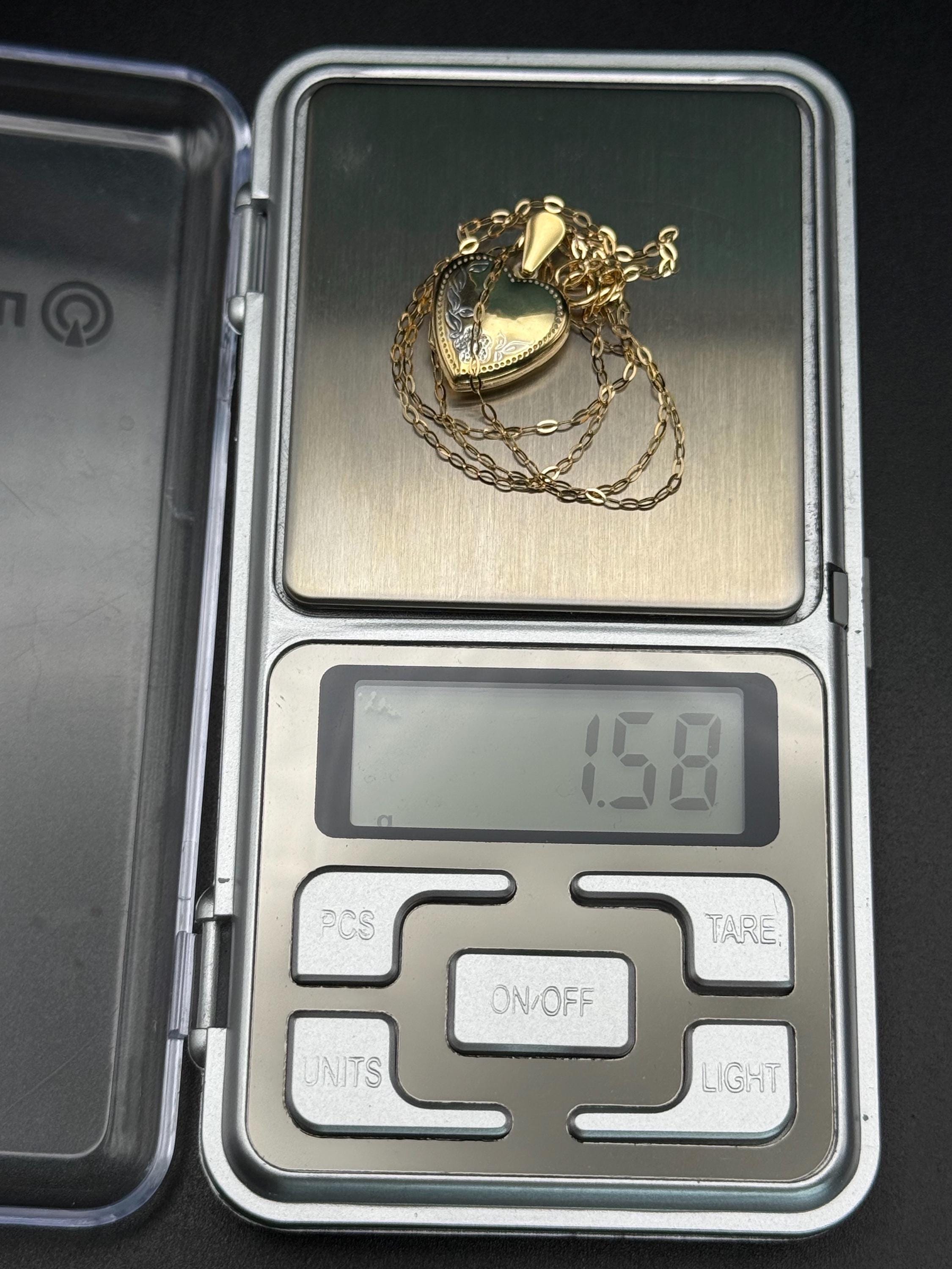 ヴィンテージ9金ゴールド花柄ロケットネックレス、ダブルフォト装飾