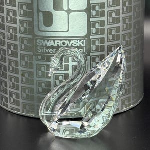Vintage Swarovski large size Swan Figurine Swarovski Fine Austrian crystal Boxed Inspired Splendid Gift