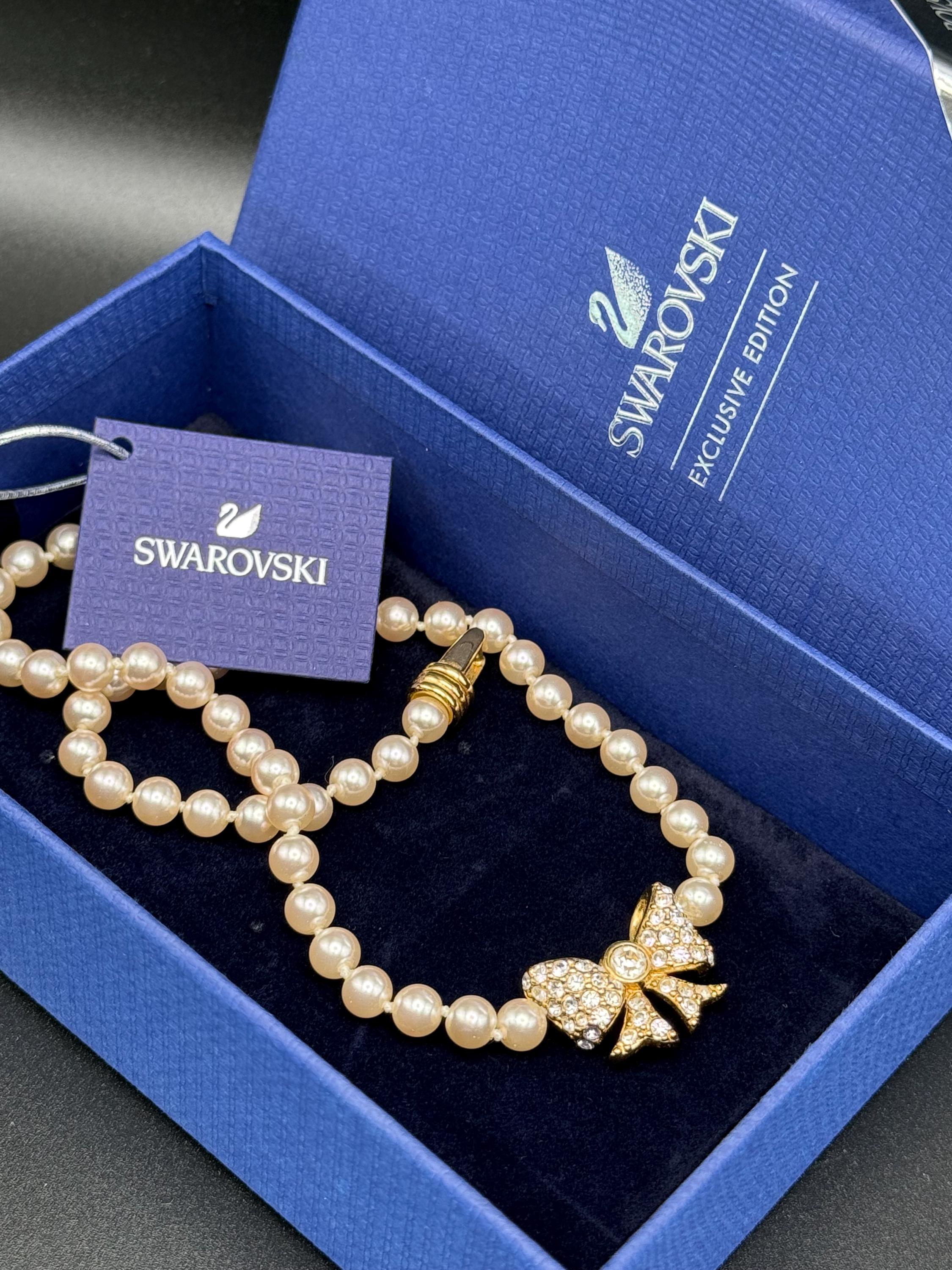 Swarovski スワロフスキー パールリボンデザインリング ゴールド　58 ヴィンテージ スワロフスキー ネックレス パール リボン サイン入り