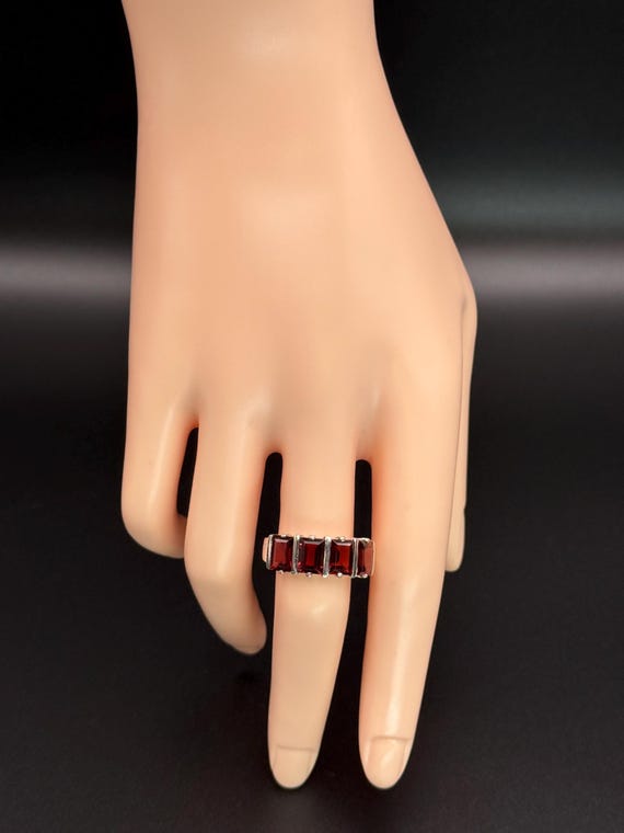 Vintage Garnet Gems Solid Sterling Silver ring Fo… - image 10