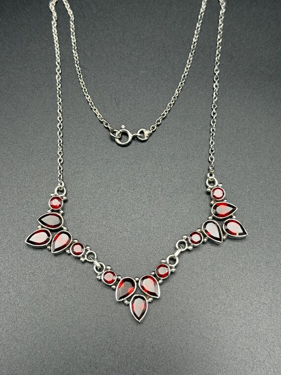 Vintage Garnet gemstones Solid Silver Necklace Wo… - image 7