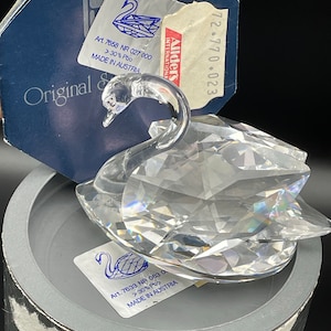 Vintage Swarovski Large Swan Figurine Swarovski Austrian Fine Crystal Inspired Boxed in original box Guarantee Warranty Gift