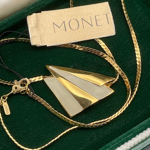 Vintage Monet-slabketting, goudkleurige emaille choker, sieraden uit de jaren 80