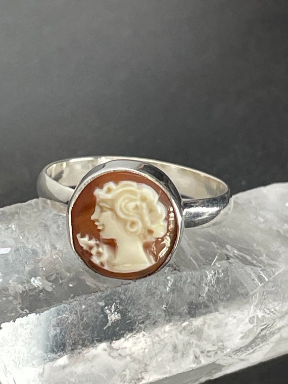 Vintage Cameo ring Silver Hand carved shell Rare … - image 3