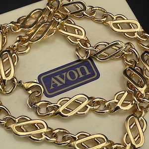 Vintage Avon Chocker Gold plated Chunky Chain Necklace Perfect condition Link chain Women Ladies
