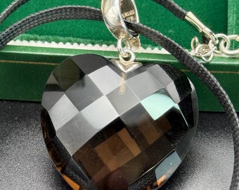 Collana vintage con ciondolo a forma di cuore in quarzo fumé, cauzione in argento 925
