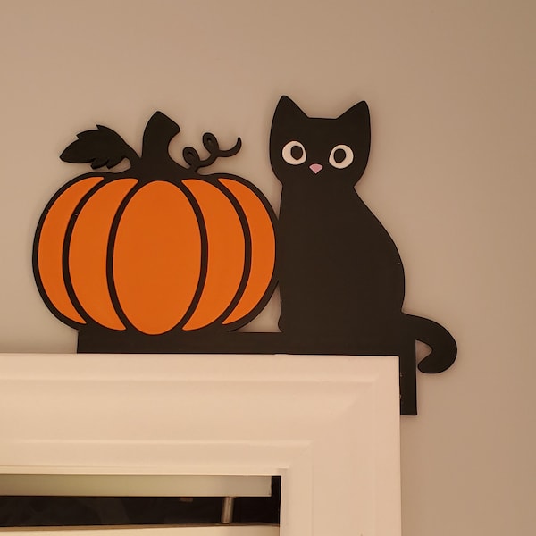 Cat and Pumpkin Halloween Door frame decoration.  Spooky cute fall decoration