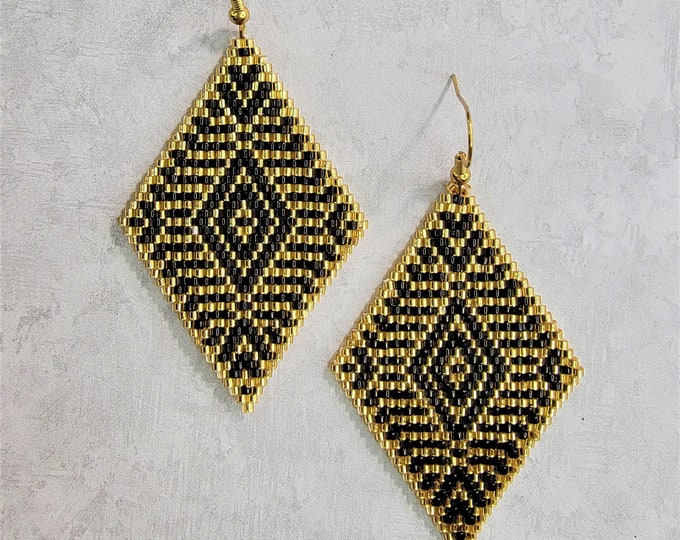 Elegant, Gold and Black, handmade diamond shaped dangle earrings for pierced ears, by Be Dazzled Earrings. Gorgeous evening out earrings.