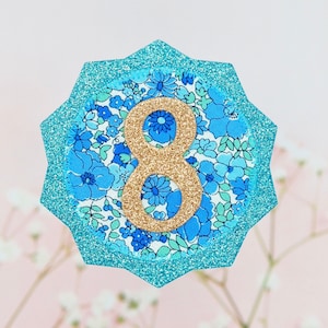 Insignia floral azul de cumpleaños para niñas de Liberty, insignia de cumpleaños para niñas, insignia de Liberty Of London