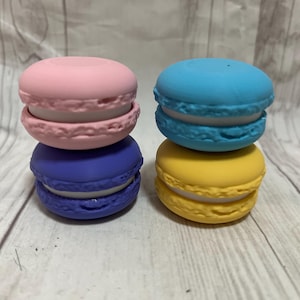 Macaron Clicker - Macaron Fidget – Cute 3D Printed Stress Relief Toy!