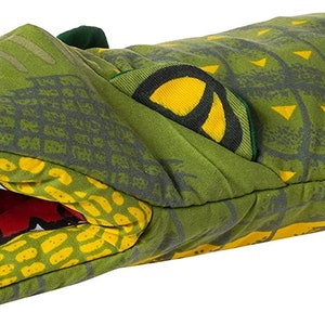 Alligator Oven Mitt