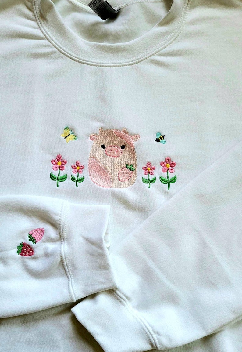 Squishmallow Sweatshirt Strawberry Cow embroidered, Shirt Strawberry Cow, 