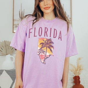 Chemise Floride Coconut Girl Beachy Girl Carte Floride Beach Coverup Chemises d'été Couleurs confort tendance Esthétique preppy Chemise vacances en Floride
