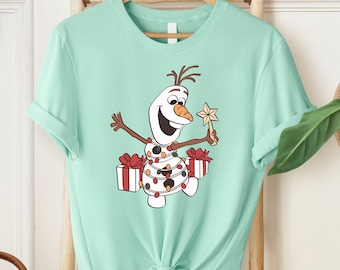 Chemise de Noël Olaf, t-shirt de Noël Disney, t-shirt de Noël La Reine des neiges, chemise de père Noël Olaf, bonhomme de neige Olaf d'Elsa, cadeau Disney