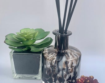 Difusor de varillas con estampado animal, 200 ml, hecho a mano, de larga duración, con aceites perfumados de primera calidad, baja tasa de evaporación, ecológico y apto para mascotas