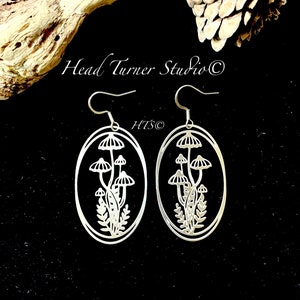 Pendientes de hongo de hadas: joyería botánica de plata hipoalergénica