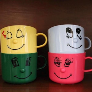 Dolce Vita Face Mugs, Anthropomorphic Plastic Mugs With 3D Noses