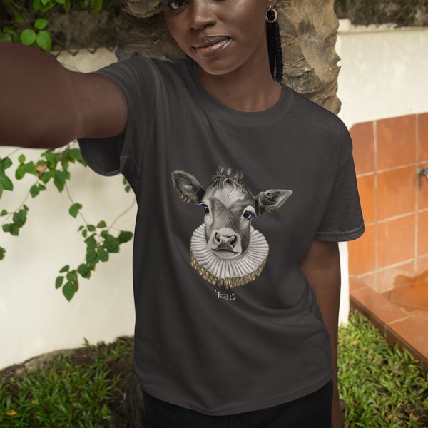 Women's Boxy Tee Slightly Cropped, Cow Original Pencil Drawing, Modern Fit, Animal T-Shirt Lover in Pepper color