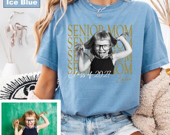 Custom Senior Mom 2027 Comfort Colors Shirt, Graduate Photo Tee, Personalized Name, Class Celebration