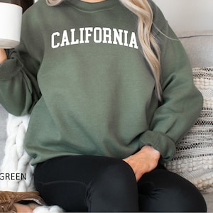 California Sweatshirt, California Lover Gift, California Mama Sweatshirt, California Crewneck, California Mom Gift, California Gift, State