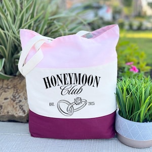 Custom Honeymoon Club Tote Bag, Honeymoon Gifts, Just Married Gift, Newlywed Gift, Custom Bachelorette Tote,Bride Club Tote,Honeymoon Travel