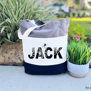 Personalized Halloween Tote Bag, Custom Name Halloween Bag, Custom Name Treat Bag, Treat Halloween Tote Bag, Custom Name Halloween Gift Bag