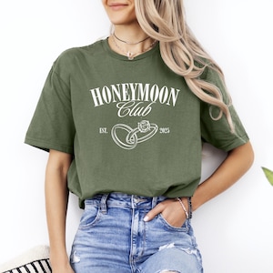 Custom Honeymoon Shirts, Couples Honeymoon Club Shirt, Just Married Tshirt,Couples Matching Shirt,Honeymoon Gift For Newlywed,Honeymoon Gift