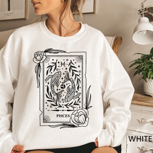 Pisces Sweatshirt, Pisces Zodiac Crewneck, Zodiac Sweatshirt, Gift for Pisces Women, March Birthday, Astrology Fan Shirt, Pisces B-day Gift