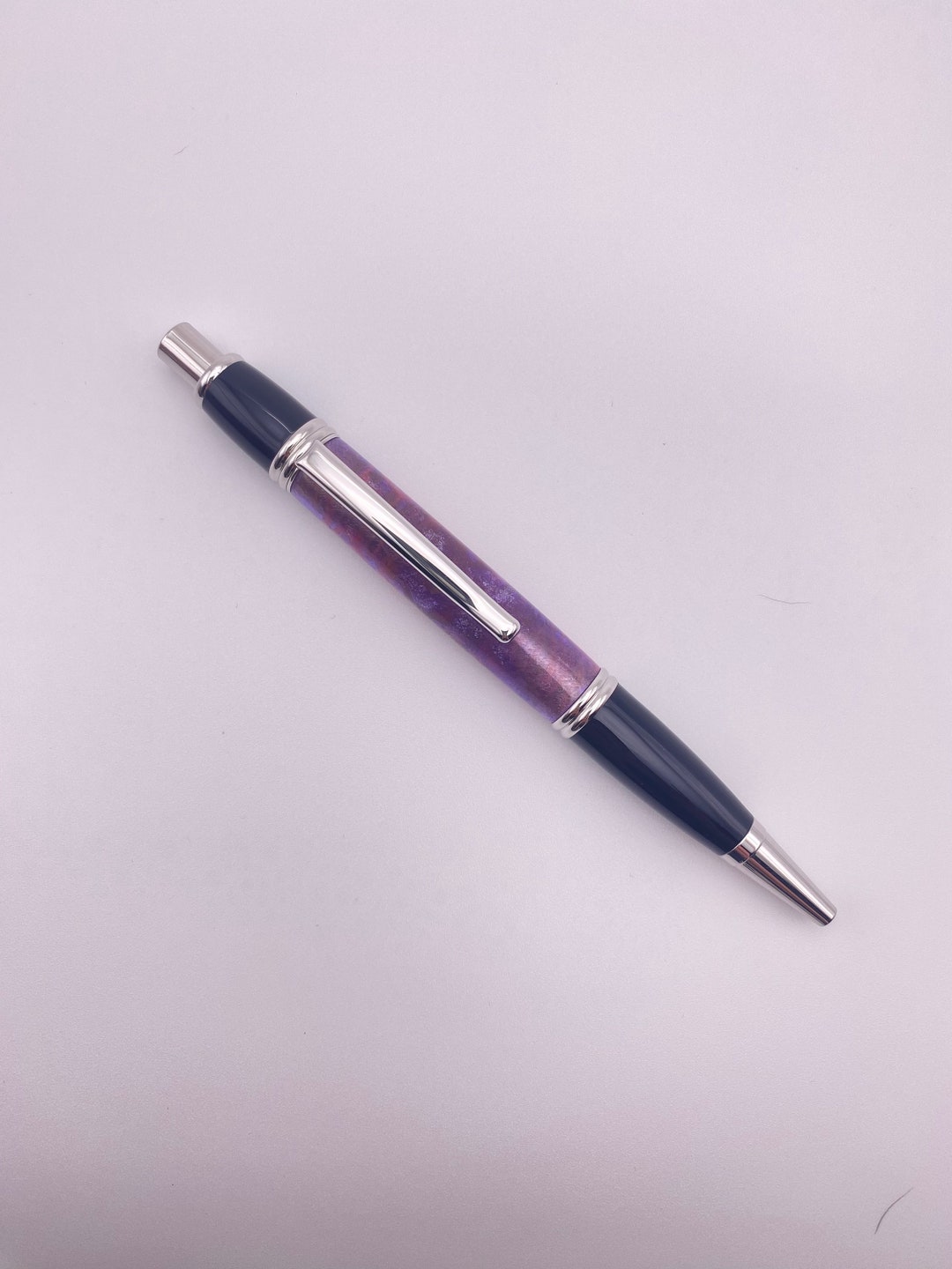 Stylo à Bille Gatsby En Acrylique Et Chrome - Fait Main, Design Torsadé, Par DanbarPens